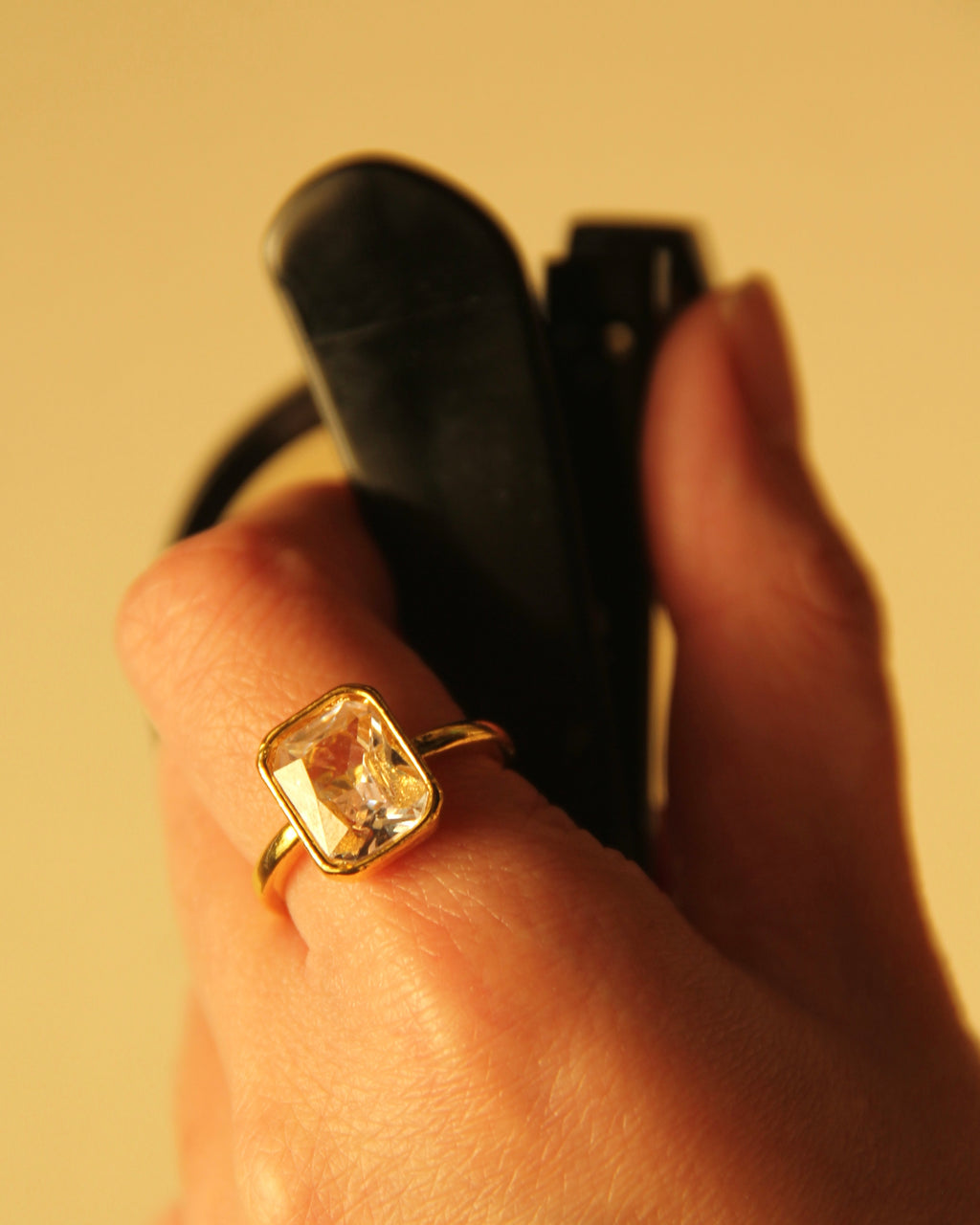 Silhouette Ring