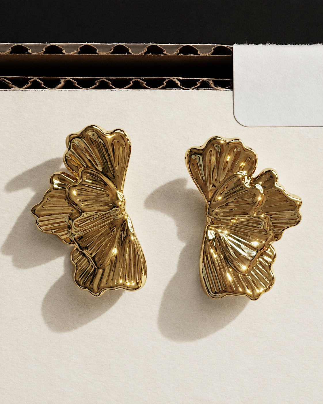 Fleuron Studs