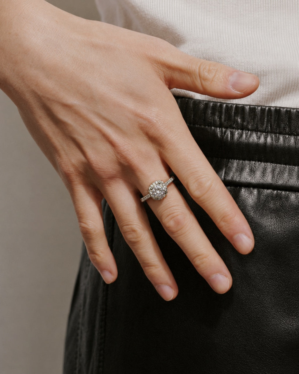Adore Ring