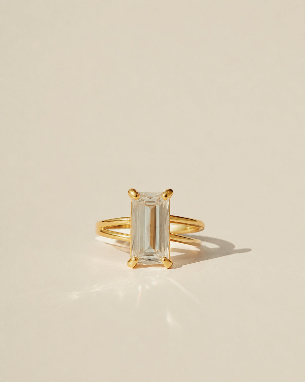 Asym Solitaire Ring