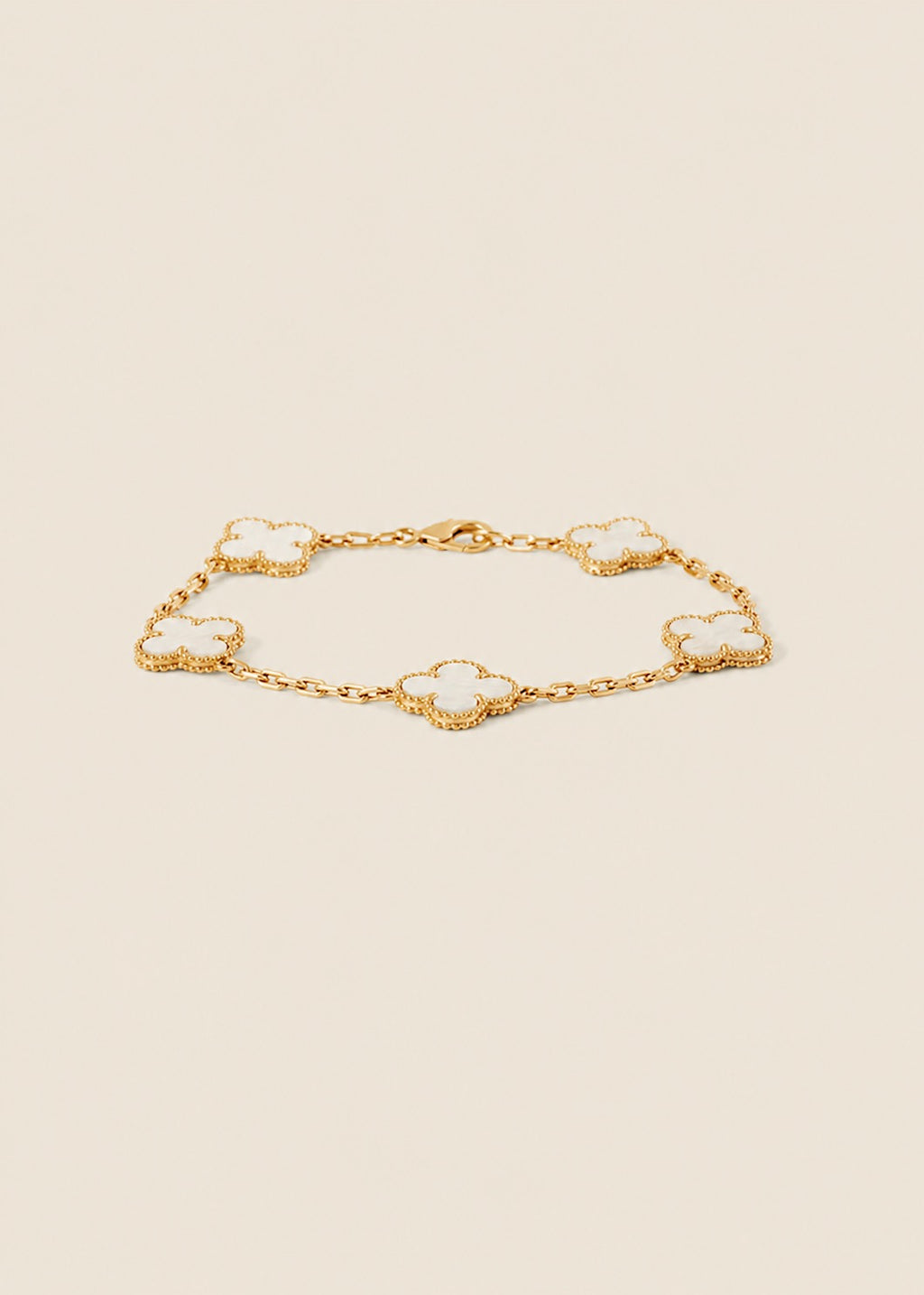 Clover Bracelet in White