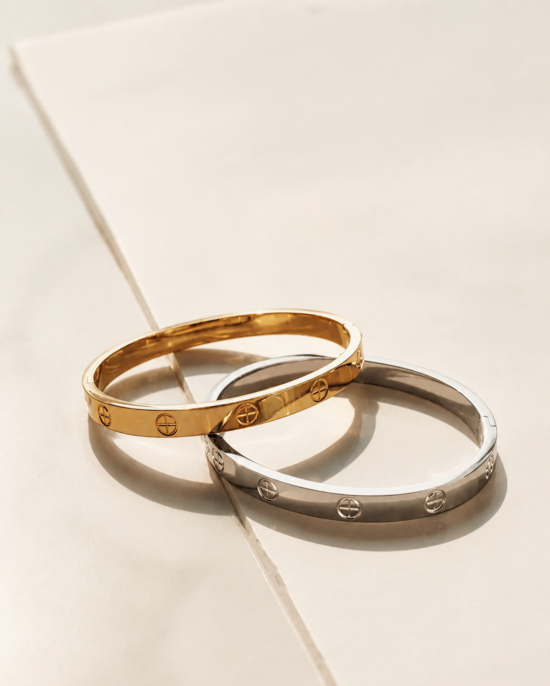 Mono Bangle
