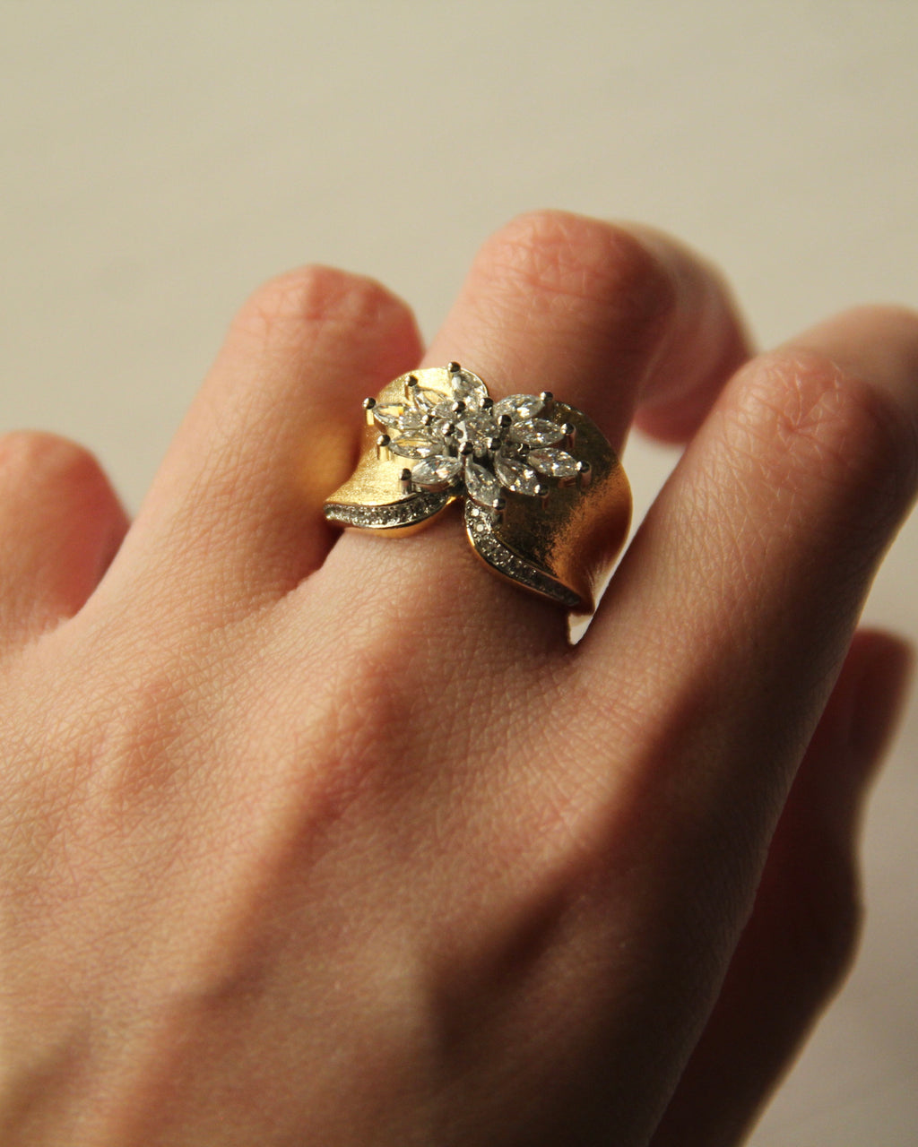 Floré Ring