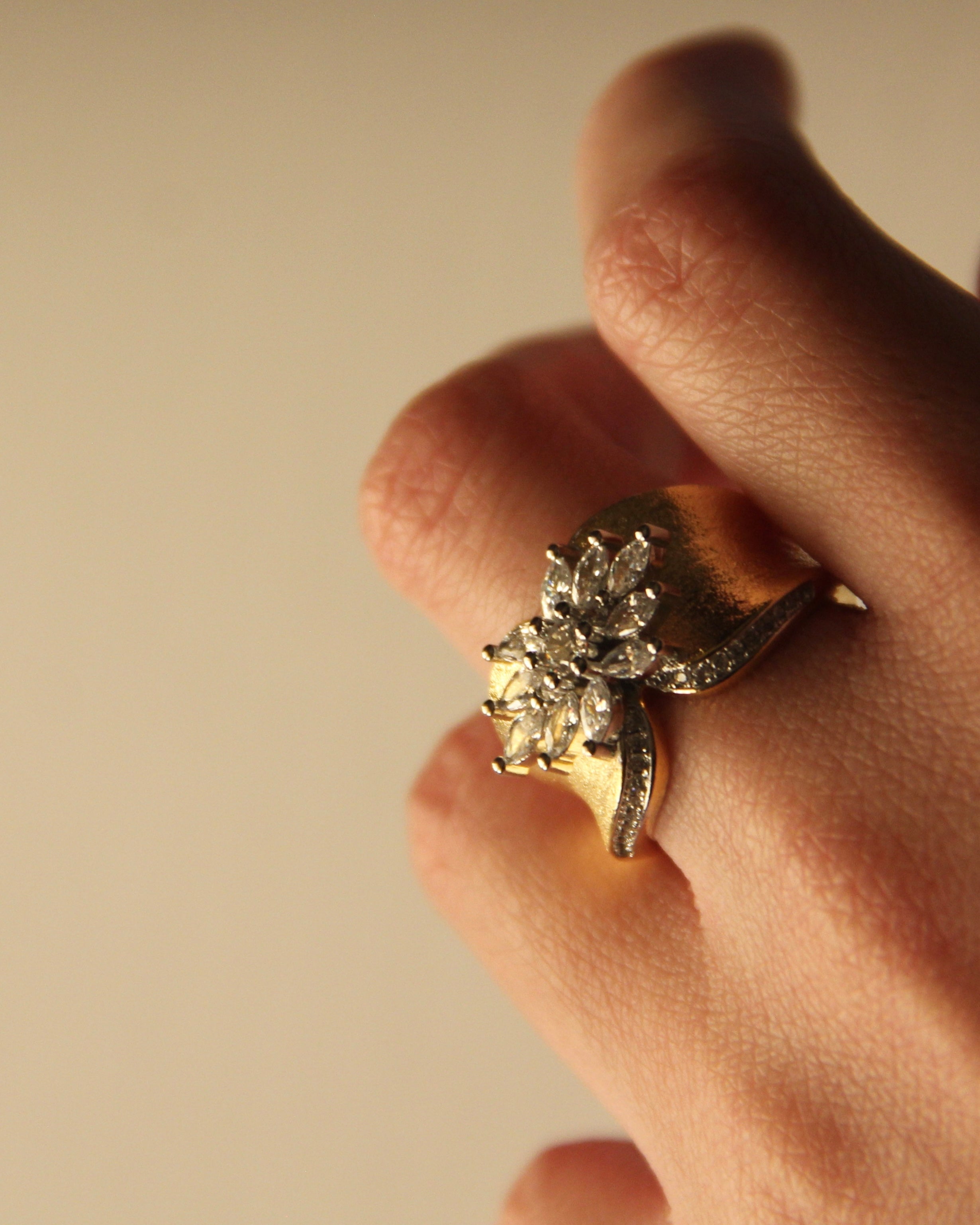 Floré Ring