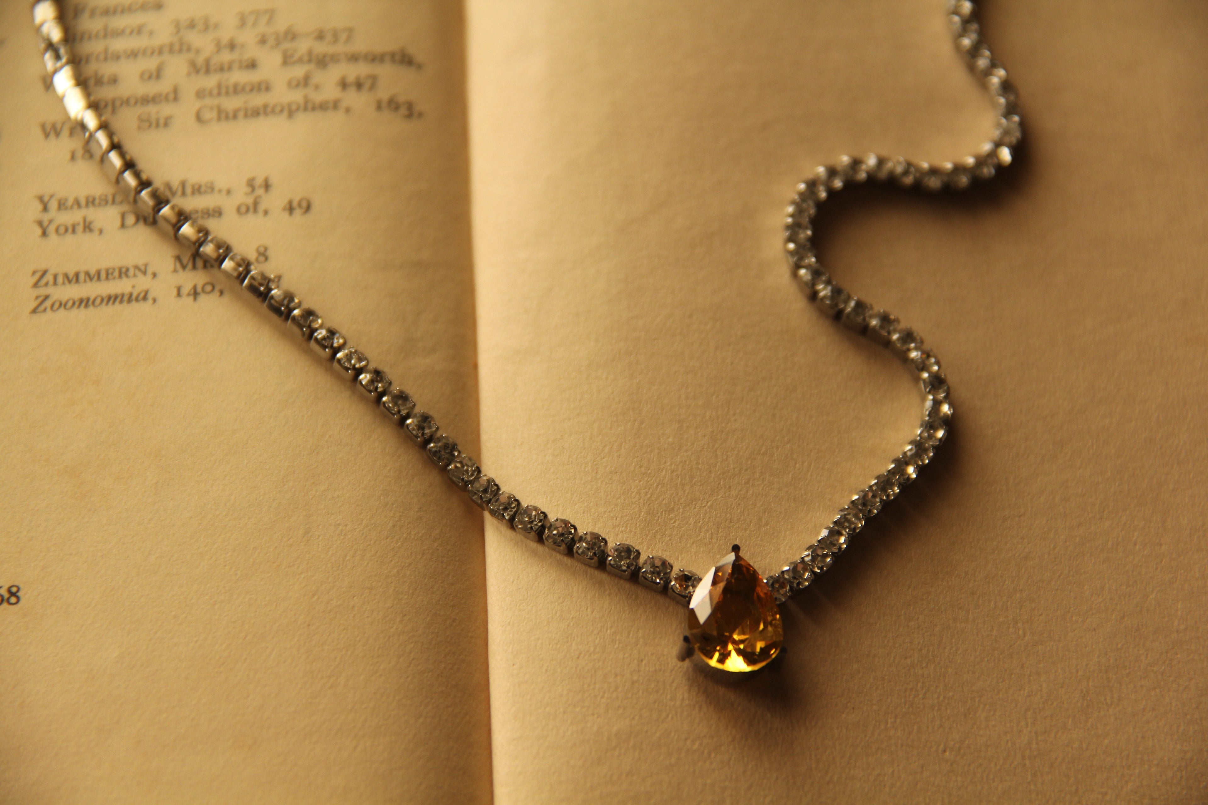 Glowline Necklace